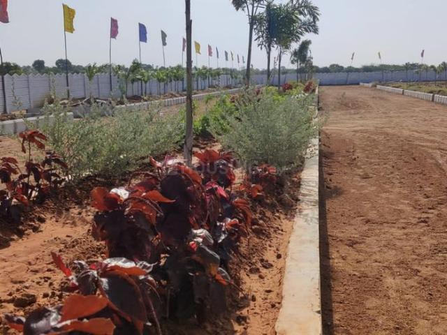Residential Plot in Yadagirigutta for resale Hyderabad. The reference number is 16885578