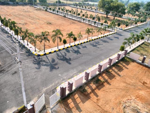Residential Plot in Yadagirigutta for resale Hyderabad. The reference number is 16885597