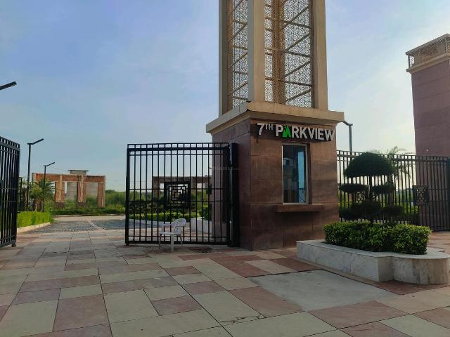 Residential Plot in Yeida for resale Greater Noida. The reference number is 11888647