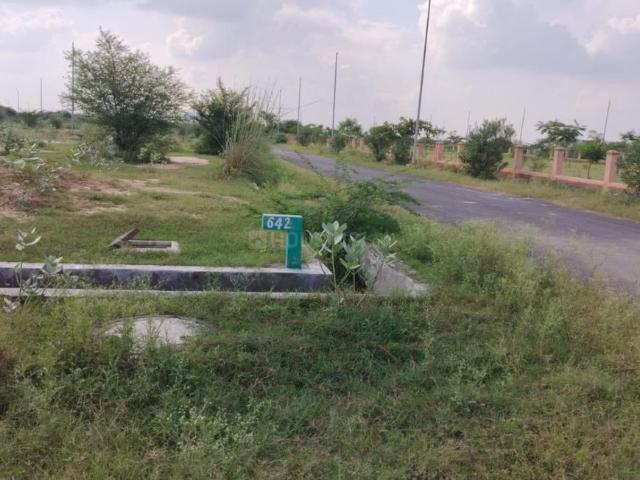 Residential Plot in Yeida for resale Greater Noida. The reference number is 15728312
