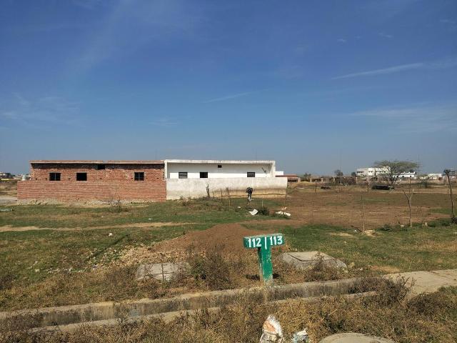 Residential Plot in Yeida for resale Greater Noida. The reference number is 18965874
