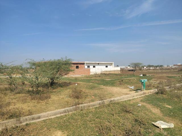 Residential Plot in Yeida for resale Greater Noida. The reference number is 18965819