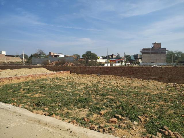 Residential Plot in Yeida for resale Greater Noida. The reference number is 18966165