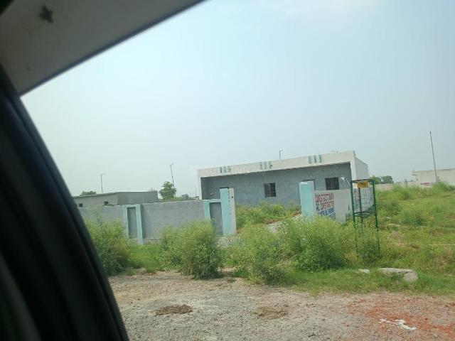 Residential Plot in Yeida for resale Greater Noida. The reference number is 18936160