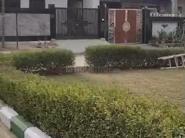 Residential Plot in Yeida for resale Greater Noida. The reference number is 19283461