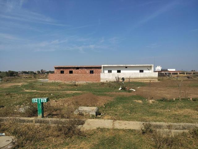 Residential Plot in Yeida for resale Greater Noida. The reference number is 19457479
