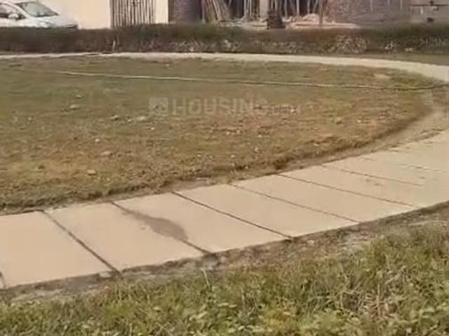 Residential Plot in Yeida for resale Greater Noida. The reference number is 19402122