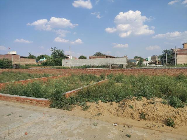 Residential Plot in Yeida for resale Greater Noida. The reference number is 19916043