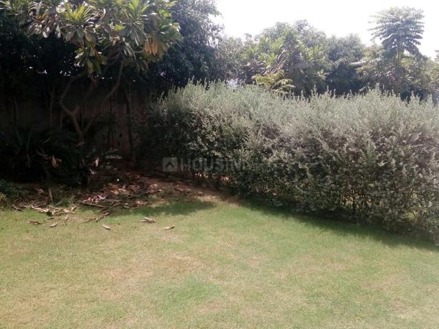 Residential Plot in Yeida for resale Greater Noida. The reference number is 19920307
