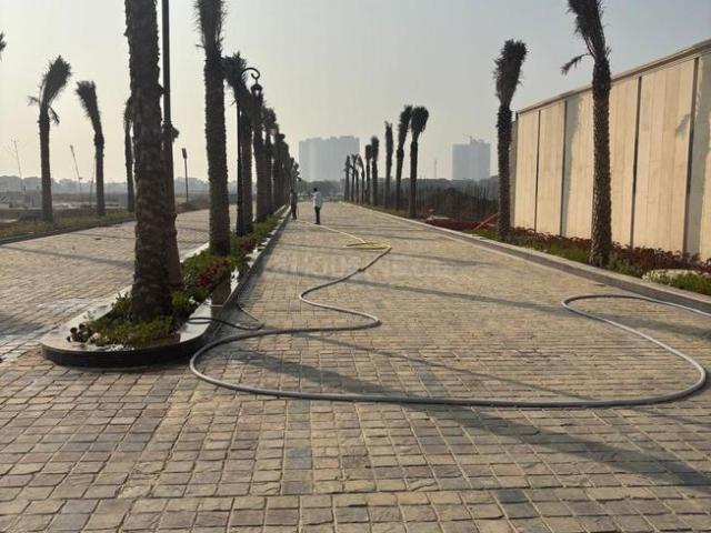 Residential Plot in Yeida for resale Greater Noida. The reference number is 20031931