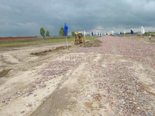 Residential Plot in Yeida for resale Greater Noida. The reference number is 20248291