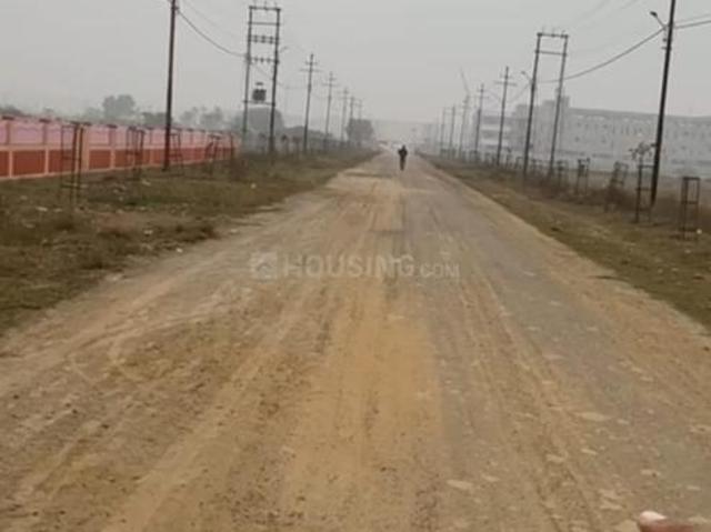 Residential Plot in Yeida for resale Greater Noida. The reference number is 20287447