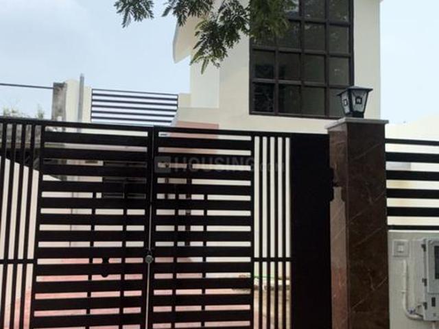 Residential Plot in Yeida for resale Greater Noida. The reference number is 20359474
