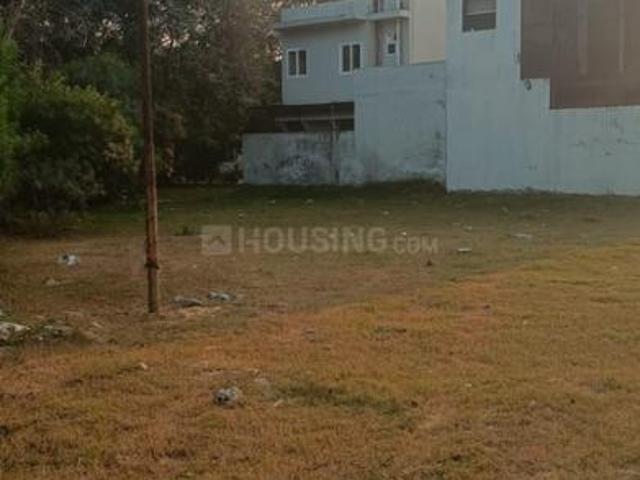 Residential Plot in Yeida for resale Greater Noida. The reference number is 20360310
