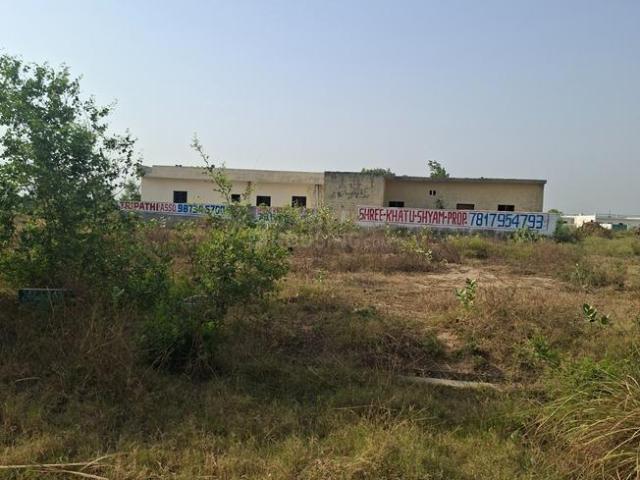 Residential Plot in Yeida for resale Greater Noida. The reference number is 20460870