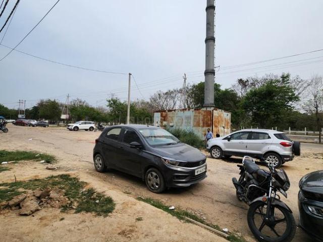 Residential Plot in Yeida for resale Greater Noida. The reference number is 20755001