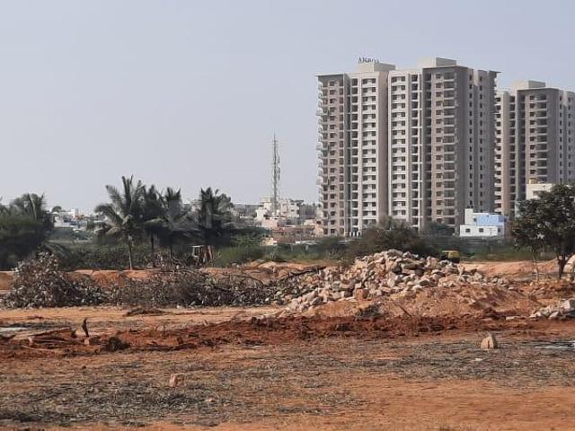 Residential Plot in Yelahanka for resale Bengaluru. The reference number is 8499560