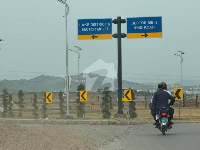 Residential Plot Spread Over 1 Kanal In Margalla Enclave Available
