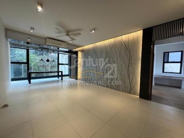residential property in 西半山