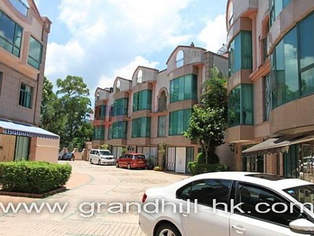 residential property in 西貢