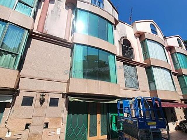 residential property in 西貢