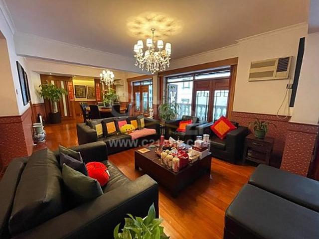residential property in 中半山