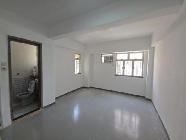 residential property in 大角咀