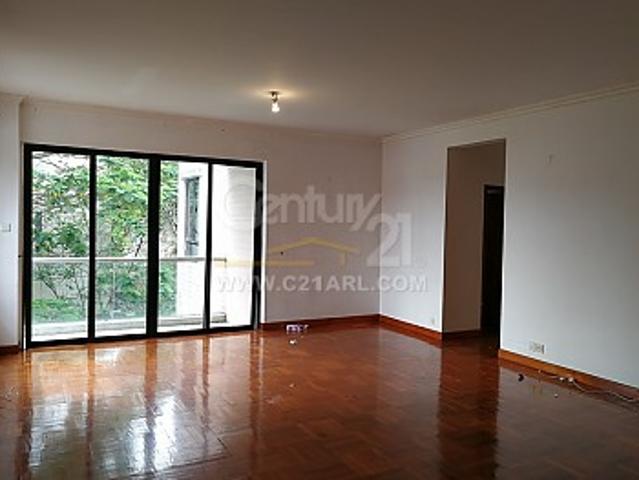 residential property in 淺水灣