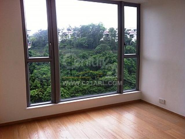 residential property in 淺水灣