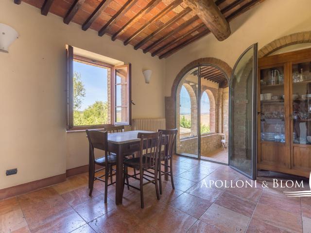 Residenza in pietra con loggia, Murlo, Siena – Toscana 180m² Murlo