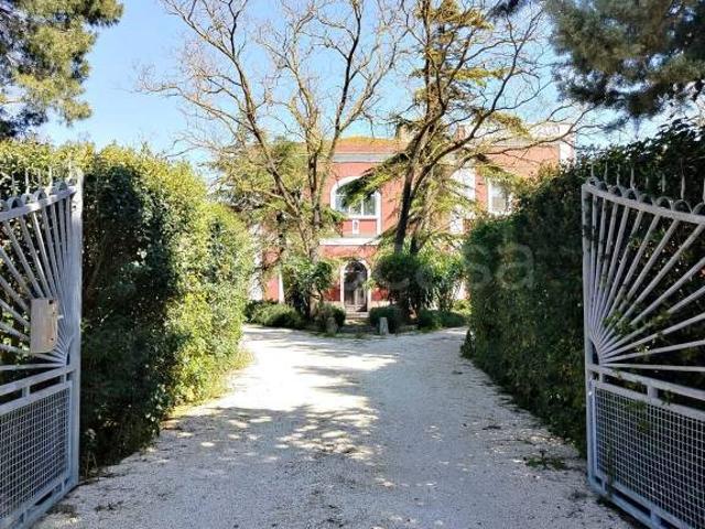 Residenziale in affitto a Mottola