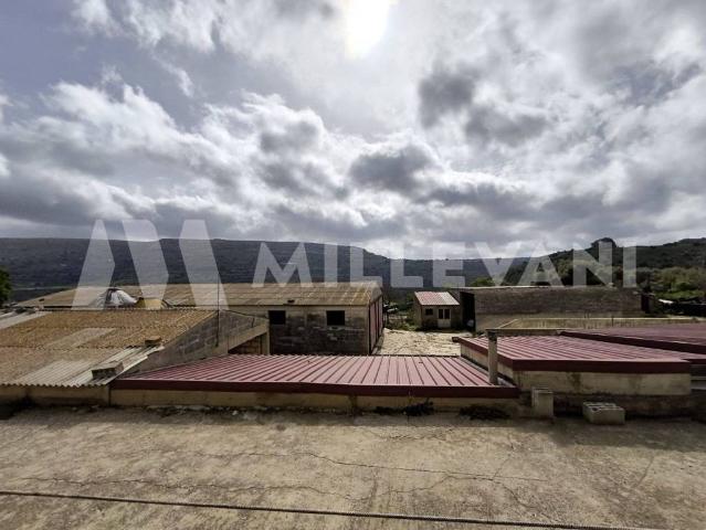 Residenziale in vendita a Ragusa, Puntarazzi Pozzillo