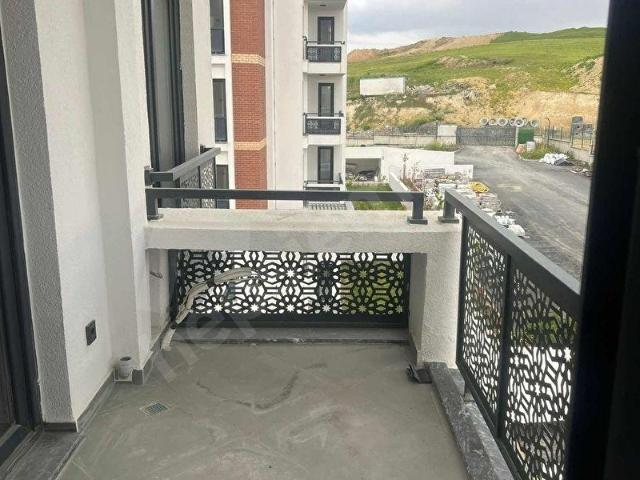 Resital Bahçeşehir 'de 3+1 Ebeveyn Banyolu Fırsat Daire