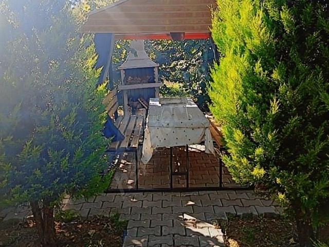 RESMİ KAYITLI TAPUYA İŞLENMİŞ MÜSTAKİL EV VE ARSA