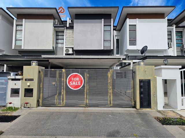 ResortThemed 2Storey Inter Taman Rimbunan Hijau Sepanggar 5R4B