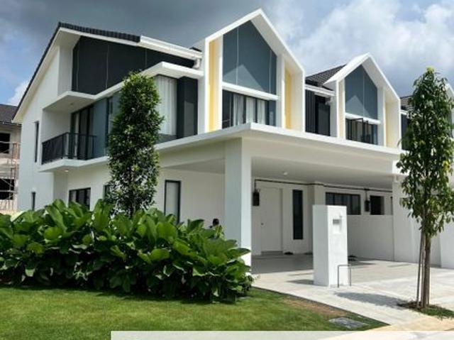 Resort Villa 2 Hijayu 2 @ Bandar Sri Sendayan
