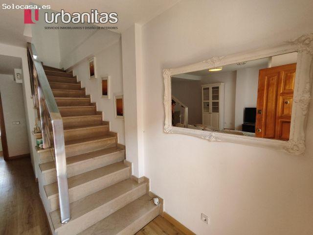 Respira, vive, estudia y relájate junto al Campus: Dúplex en El Puntal