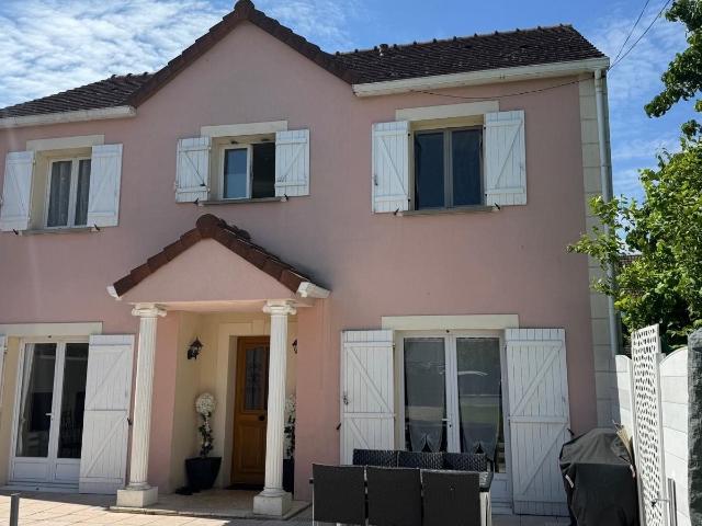 Respirez l'espace, vivez le confort! 146m² Ozoir la Ferrière