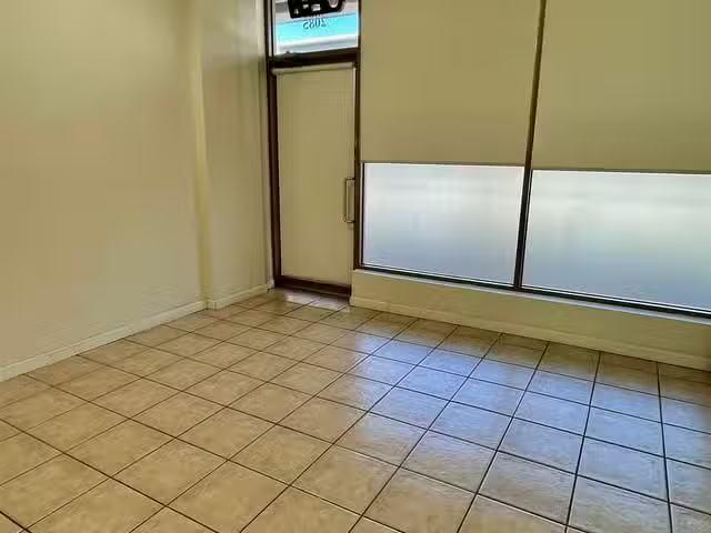 Retail for lease in Richmond, Richmond, 2085 8888 Odlin Cresce.
