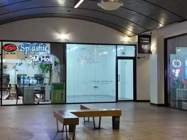 Retail for lease in Vancouver, Vancouver West, 120 1058 Mainla.