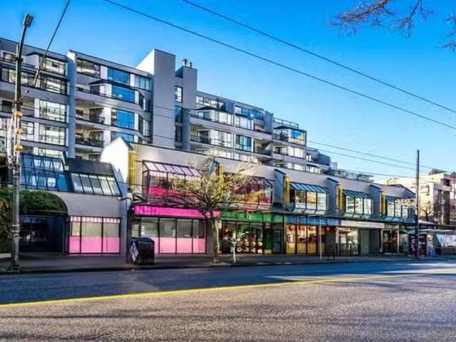 Retail for lease in Vancouver, Vancouver West, 1284 Robson Str.
