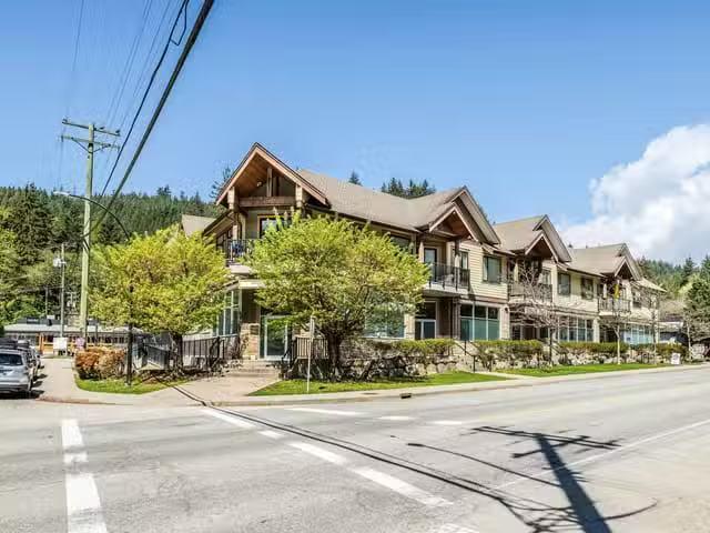 Retail for sale in Squamish, Squamish, 102&103 1909 Maple Driv.