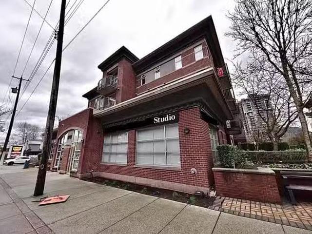 Retail for sale in Port Moody, Port Moody, 3246 St Johns Stree.