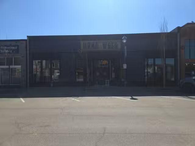 Retail for sale in Prince George, PG City Central, 1245 3rd Av.