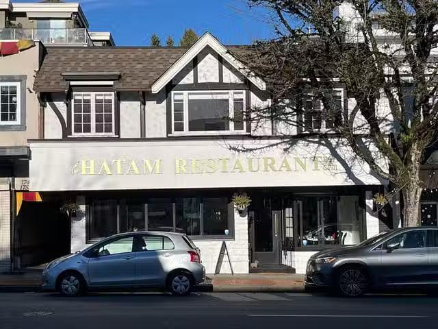 Retail for sale in West Vancouver, West Vancouver, 1747 Marine.
