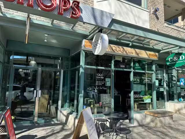 Retail for sale in Vancouver, Vancouver West, 1835 W 1st Avenu.