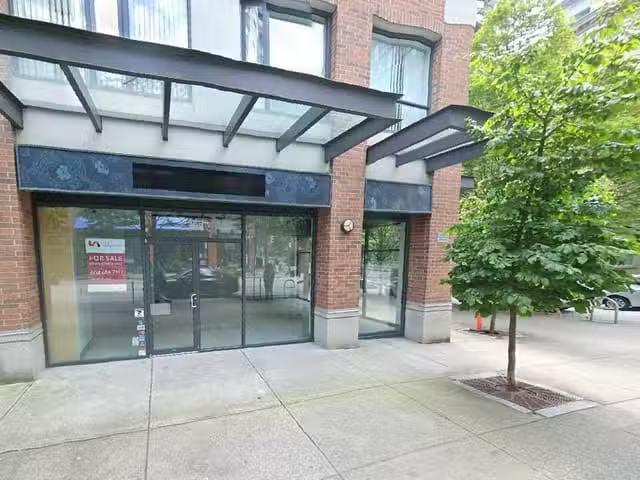 Retail for sale in Vancouver, Vancouver West, 1092 Seymour Str.