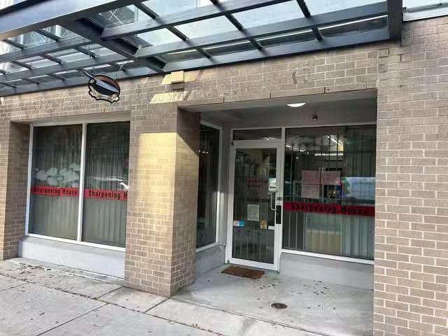 Retail for sale in Vancouver, Vancouver West, 111 511 W 7th Av.