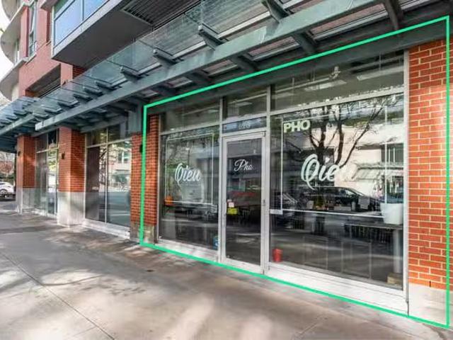 Retail for sale in Vancouver, Vancouver West, 628 Abbott Stree.