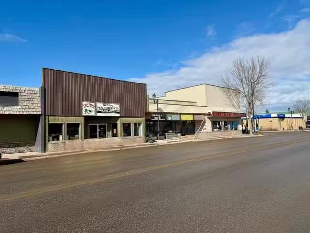 Retail for sale in Vanderhoof, Vanderhoof And Area, 2449 Burra.